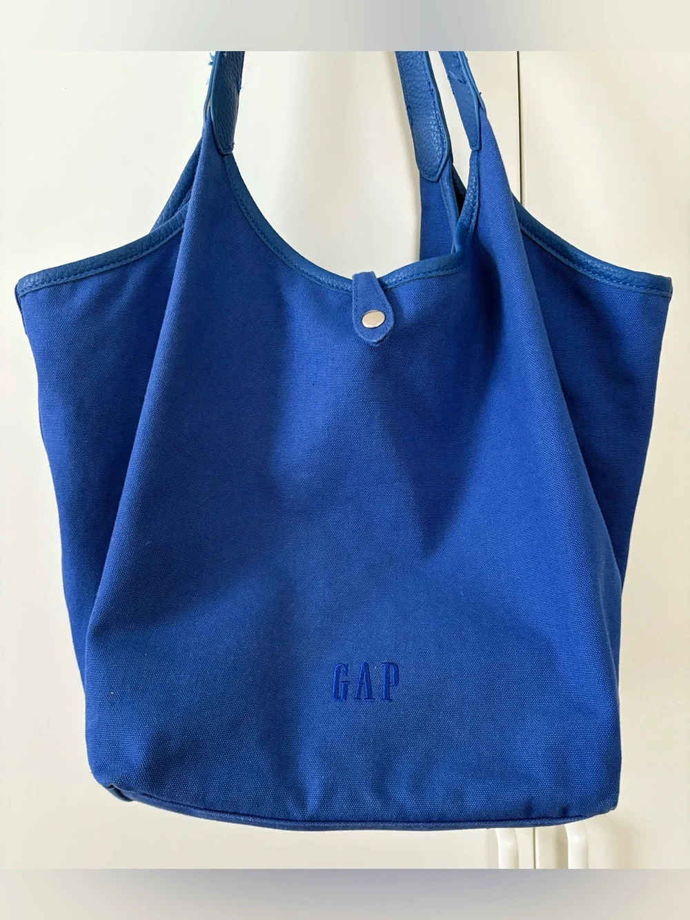 TRIO of tote bags LANDS’ END, GAP, & LESPORTSAC